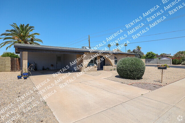 Building Photo - 12840 N 30th St