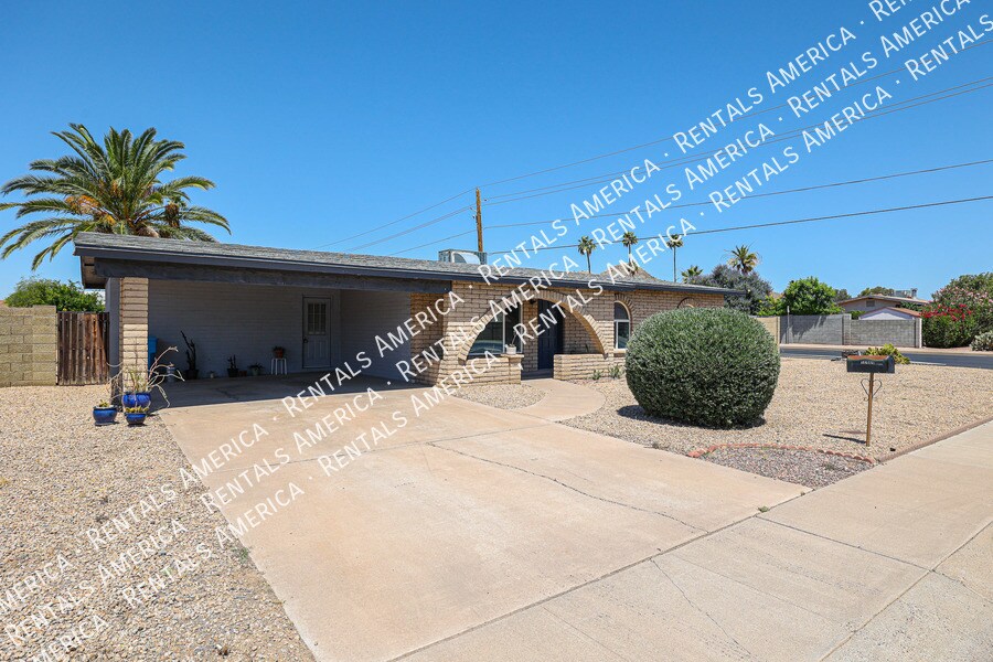 Primary Photo - 12840 N 30th St