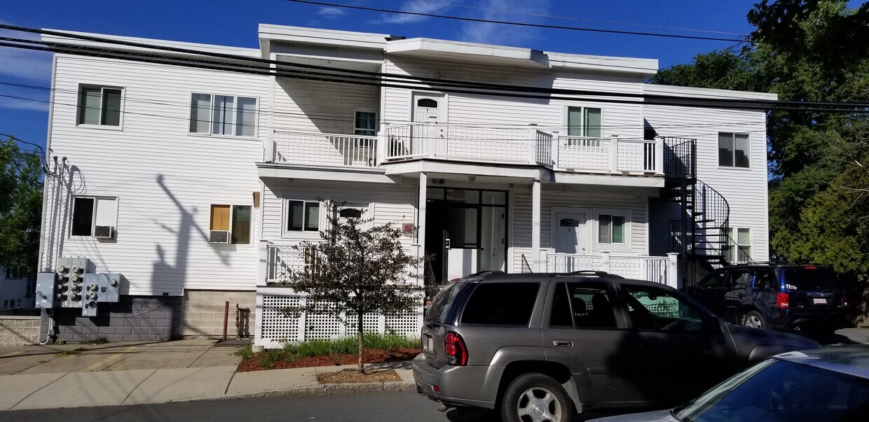 Front of House - 34 Franklin Ave