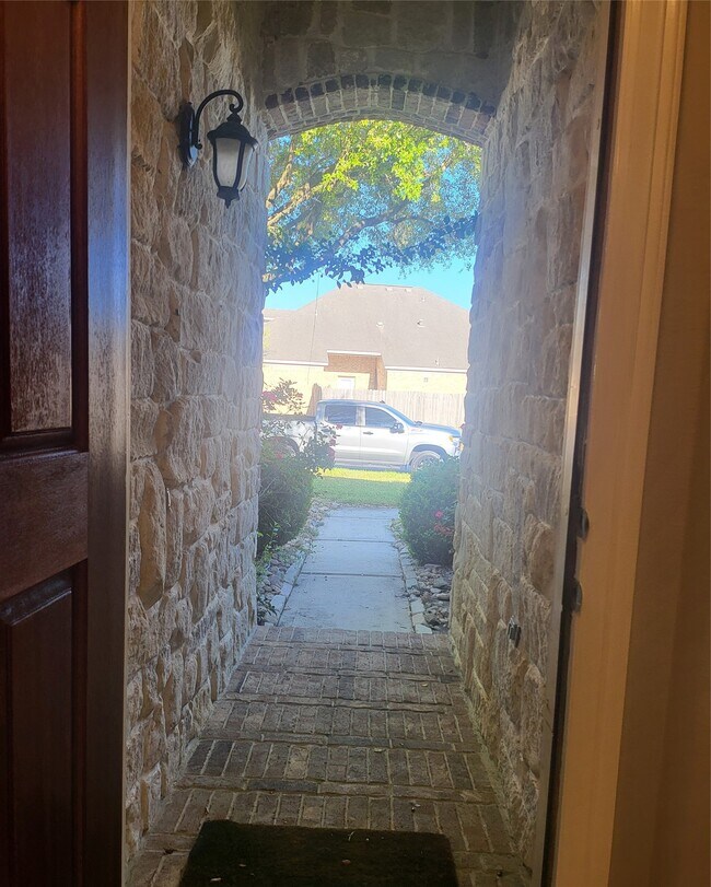 Foto del edificio - 606 Admiral Bay Ln