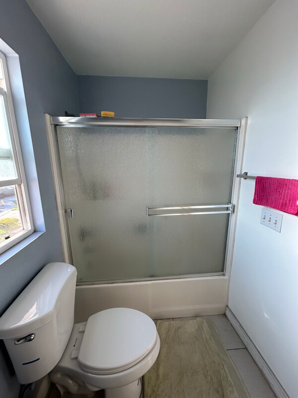 Foto del edificio - 2193 N Nestor Ave