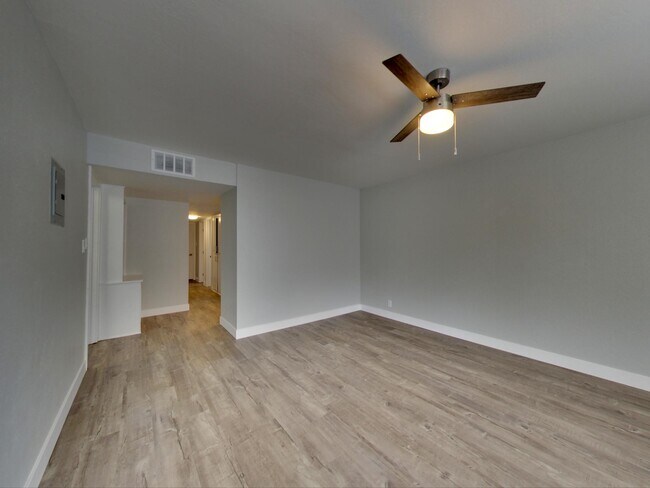 Building Photo - 311 Lester Ave