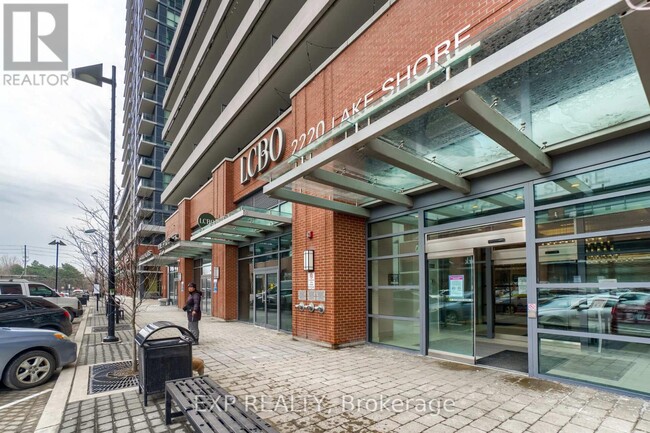Building Photo - 2220 Lake Shore Blvd W