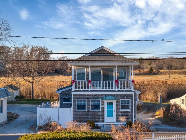 Foto del edificio - 176 Shore Rd