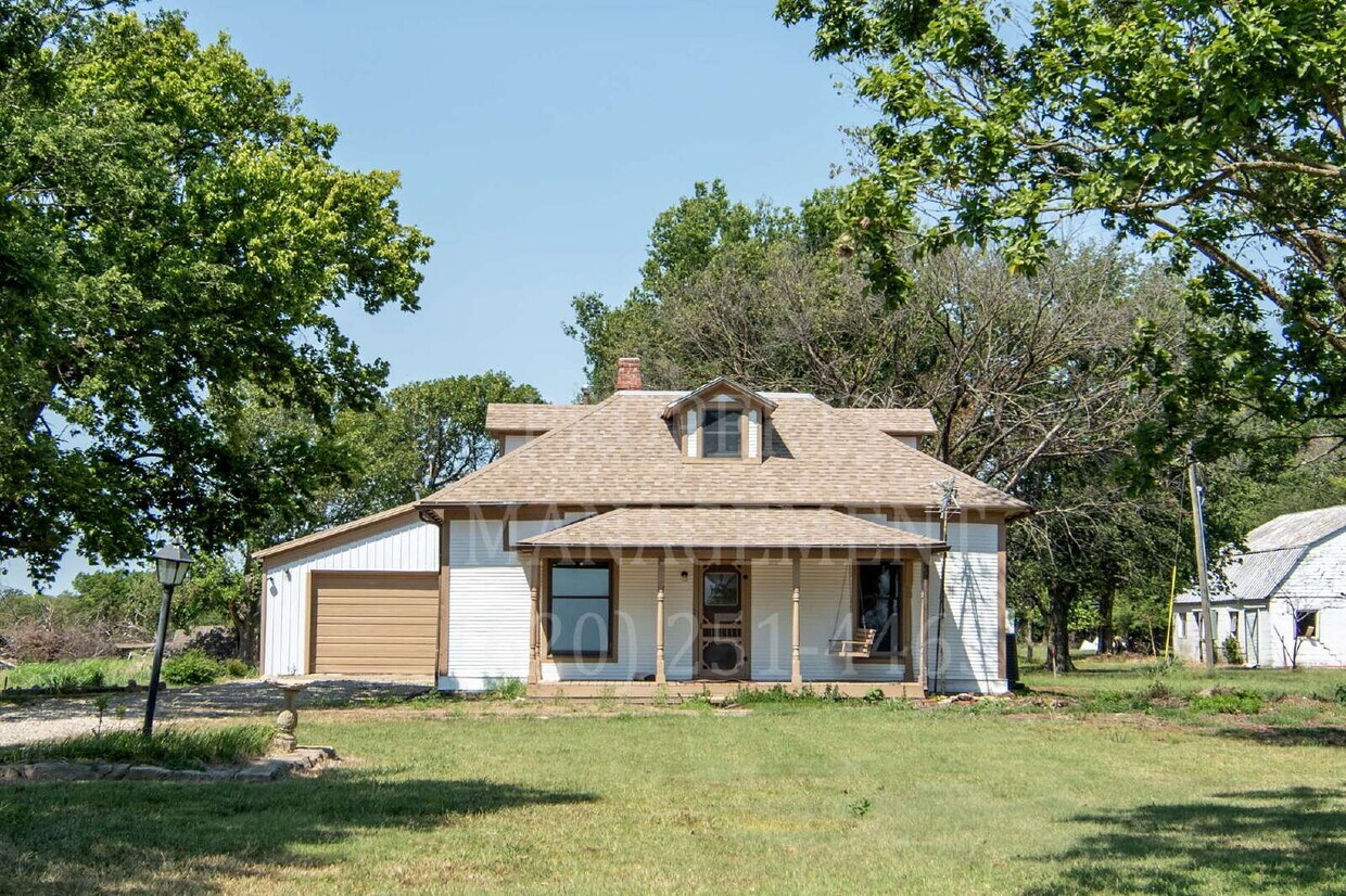 Foto principal - Remodeled 3-Bed Country Home