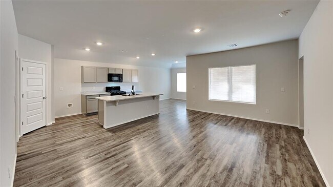 Foto del edificio - 1825 Spanish Cedar Ln