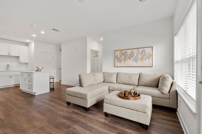 Building Photo - Nonesuch River Apartments