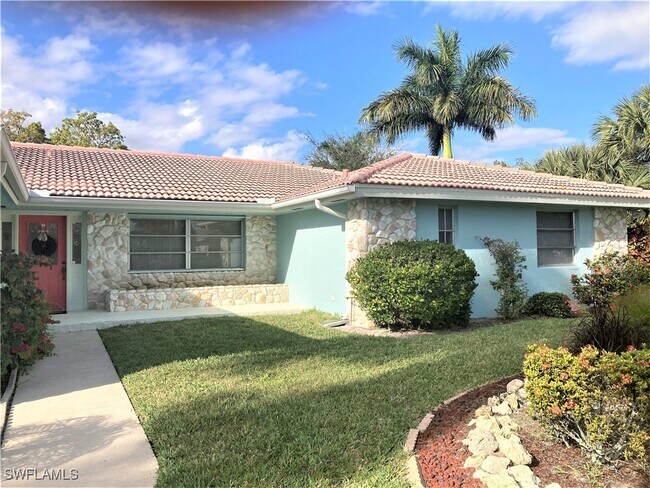 Foto del edificio - 1256 Mistletoe Ct