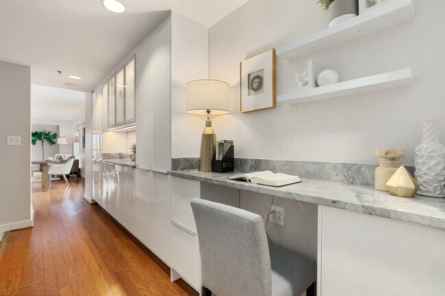 Foto del edificio - 777 7th St NW