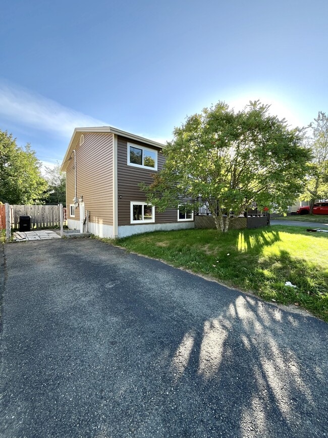 Building Photo - 51 Forbes St