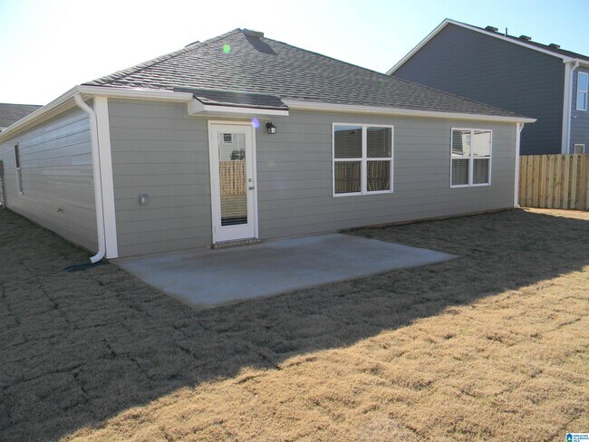 Building Photo - 640 Koslin Ct
