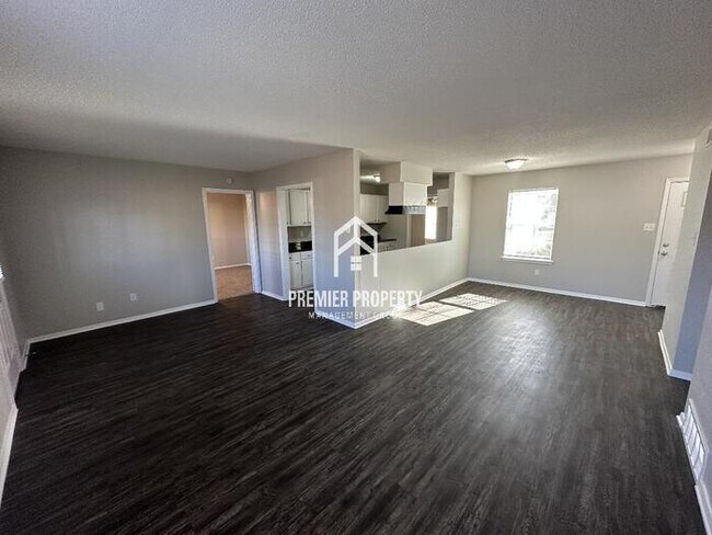 Building Photo - 6014 Whisper Valley - $500 OFF FIRST MONTH...