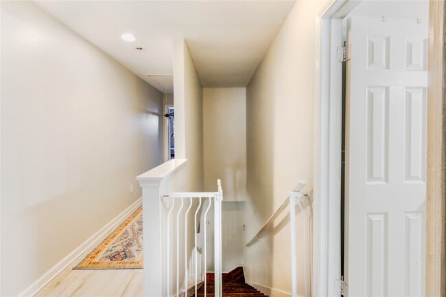 Building Photo - 6622 Rockergate Dr