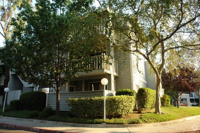 Foto del edificio - Meadowbrook