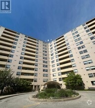 Building Photo - 700-1700 Dynes Rd