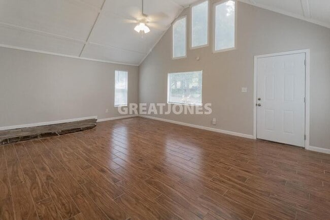 Building Photo - 2181 Floyd Bradford Rd