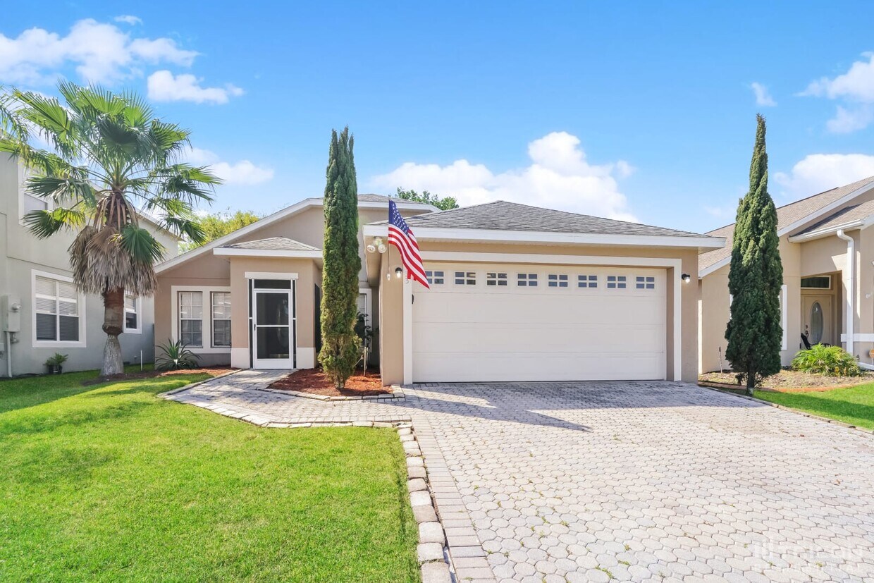 Foto principal - 133 Fern Springs St