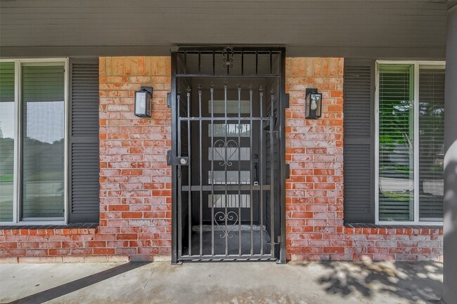 Foto del edificio - 11742 N Little John Cir