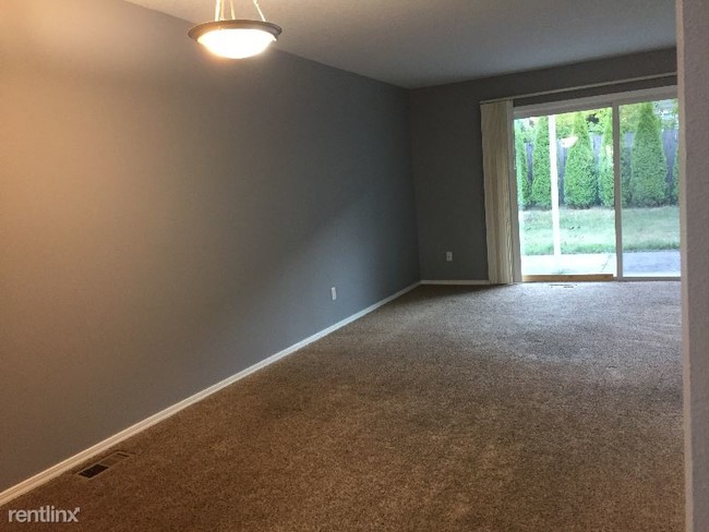 Foto del edificio - 7775 SW Hillcrest Pl