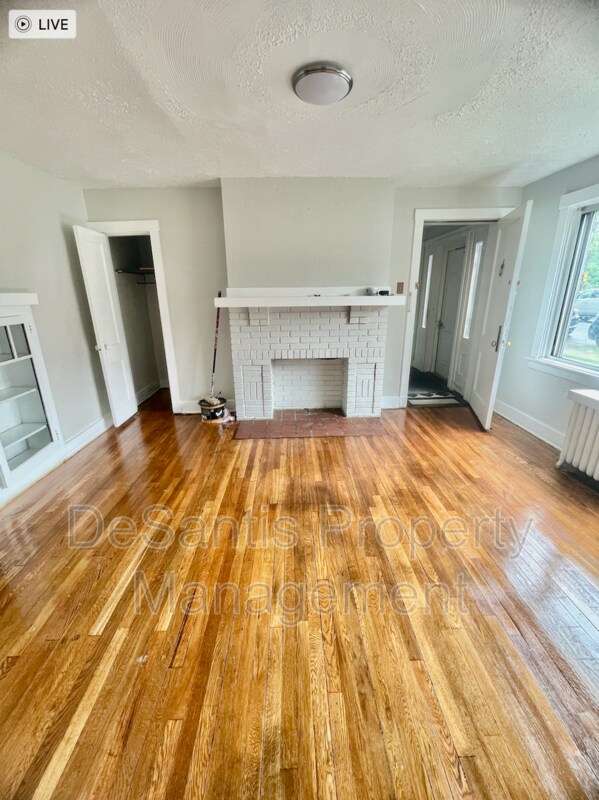 Foto del edificio - 2357 Brownsville Rd