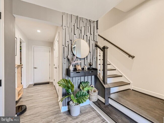Foto del edificio - 6230 Islington St