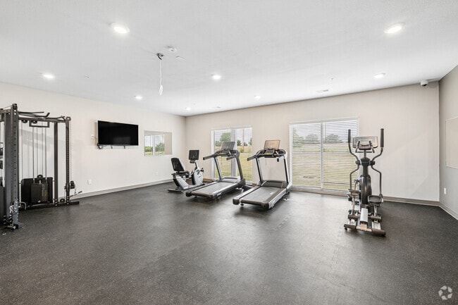 Fitness Center - Union at Purple Heart Trail