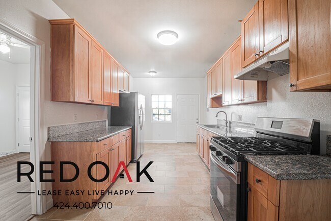 Foto del edificio - 731 W 46th St