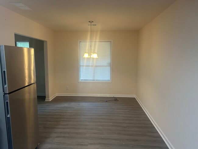 Building Photo - 4978 Ivylog Ct