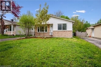 Building Photo - 53 Karen Walk