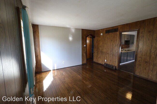 Foto del edificio - 2 br, 1 bath House - 567 Dallas St