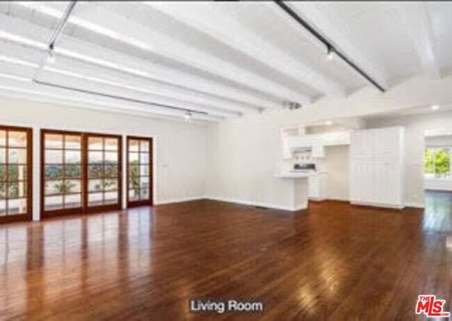 Building Photo - 4538 Wortser Ave