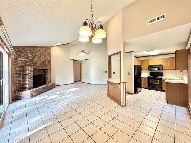 Building Photo - 2722 Coy Kaylor Dr