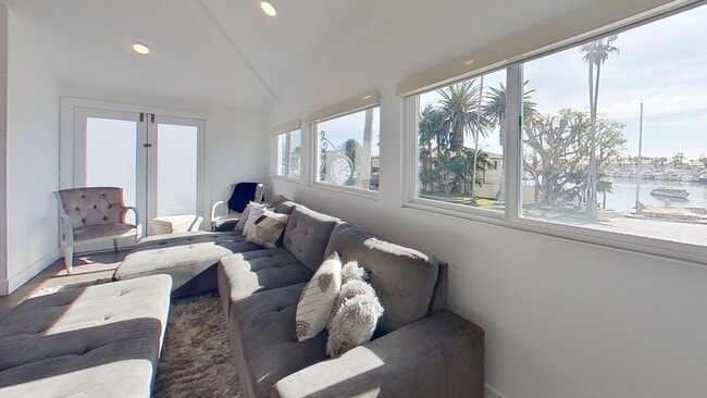 Foto del edificio - Waterfront Lido Island with Pool