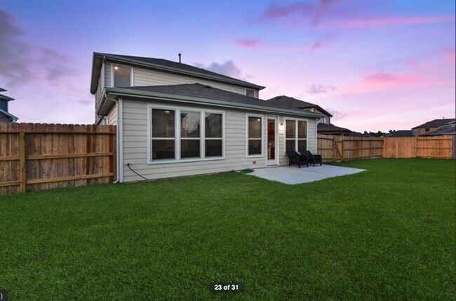 Building Photo - 2547 Boxwood Park