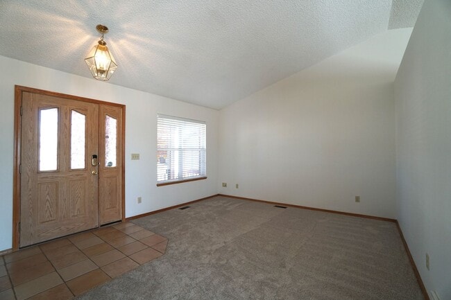 Building Photo - 7145 Grand Prairie Dr