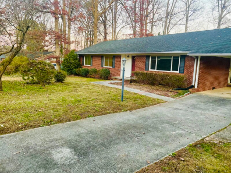 Primary Photo - 1205 Kingston Ridge Rd
