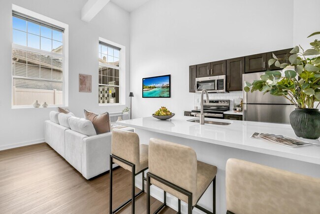 Foto del edificio - 315 Railroad Ave