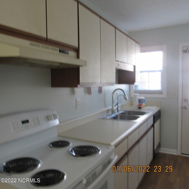 Foto del edificio - 4628 Song Sparrow Ct
