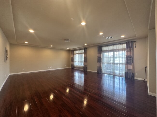 Foto del edificio - 8125 Crimson Creek Ct
