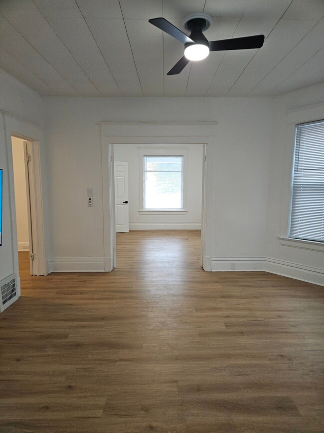 Fotografía del edificio - 5706 22nd Ave