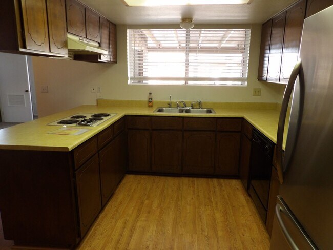 Foto del edificio - 55+ ADULT COMMUNITY