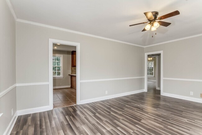 Building Photo - 70 Cedar