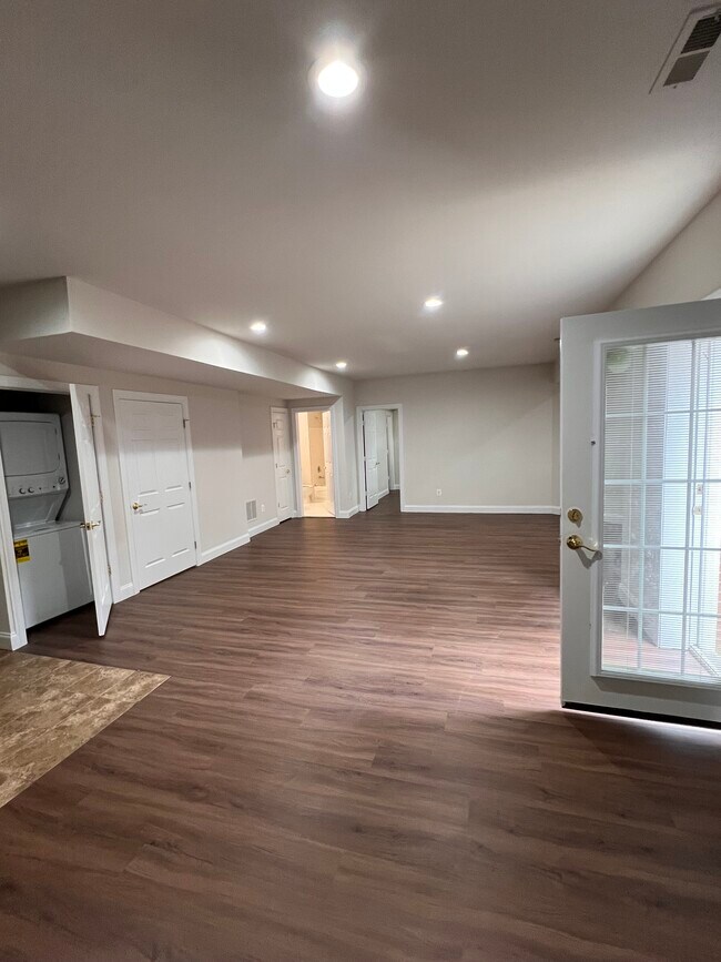 Foto del edificio - 9526 Parsonage Ln