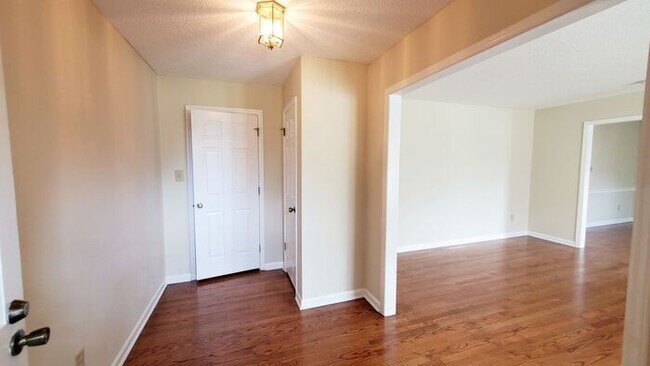 Foto del edificio - Spacious 3 bedroom 2 bathroom in Gastonia
