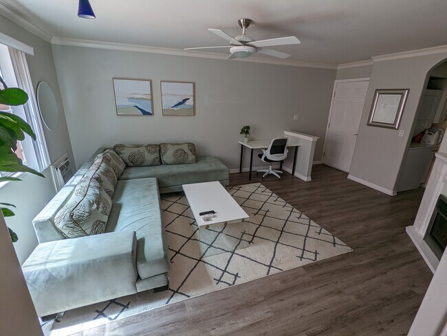 Foto del edificio - 853 Thomas Ave