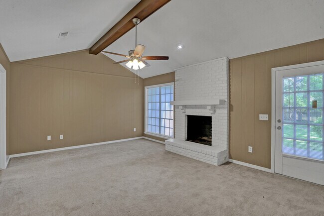 Foto del edificio - Beautiful Home for Lease!