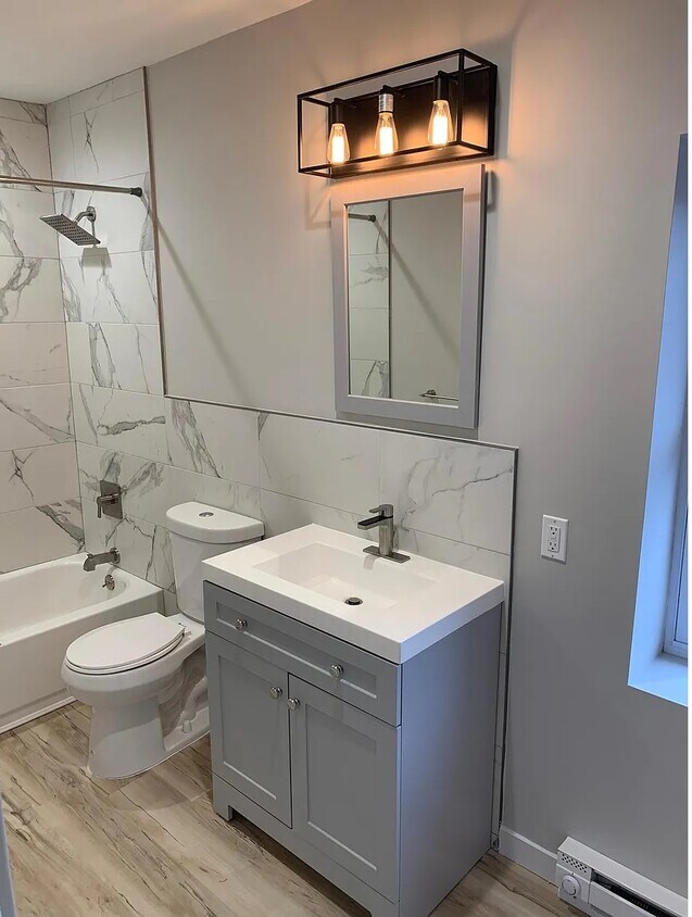 Foto principal - 374 Verplanck Ave
