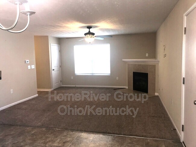 Building Photo - 5679 Marshfield Dr
