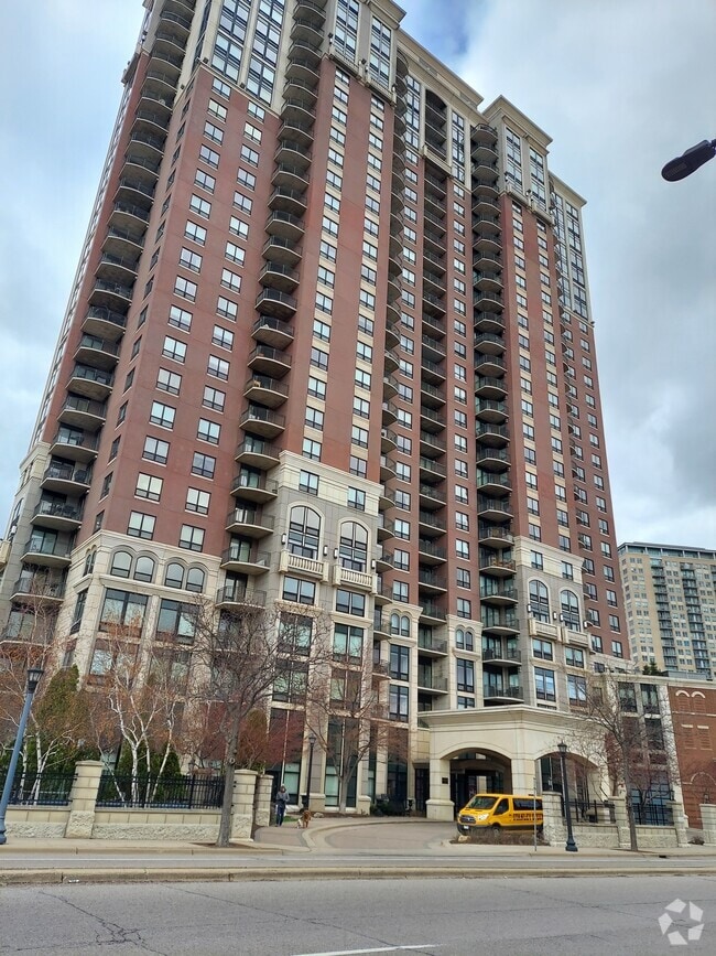 Building Photo - 500 E Grant St