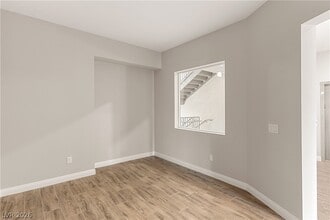 Building Photo - 132 Los Cabos Dr